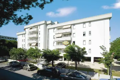 Appartement de vacances avec balcon et climatisation