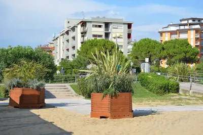Image de Appartement de vacances avec balcon et climatisation