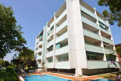 Image de Appartement de vacances avec climatisation et balcon