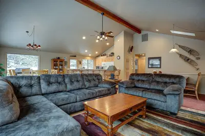 Image de 23 Quelah- Magnifique maison luxueuse, pour 16 personnes, des tonnes de suppléments, un rêve de vacancier!