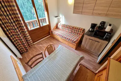 Image de Studio 4 pers au coeur de Valfréjus avec balcon, cuisine équipée, casier à skis