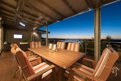 Image de Tiroroa: Magnifique et privée Bay of Islands Home