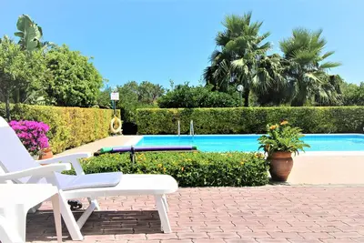 Image de Entre Catane et Syracuse, Villa de campagne avec piscine privée à 1 km de la plage