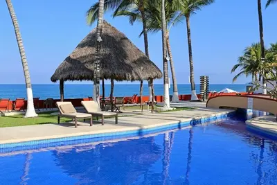 Image de Villa Sophie, 3br / 3ba House on Beach Front Complex