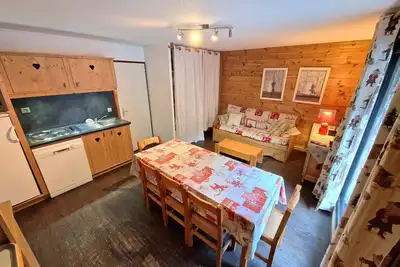 Image de 2 Pièces+Cabine, 6-8 Pers, 42m², Coeur Station, Près Pistes, Tv, Dvd