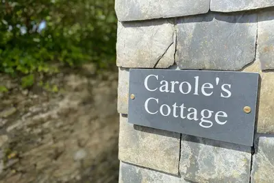 Image de Cottage Carole Ă Charlestown, Prime emplacement calme 50yds du Harbour