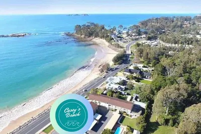 Image de Caseys Beach Holiday Unit