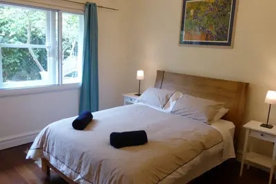 Image de Funky Freo maison dans un excellent emplacement, parking dans la rue, WiFi gratuit et barbecue