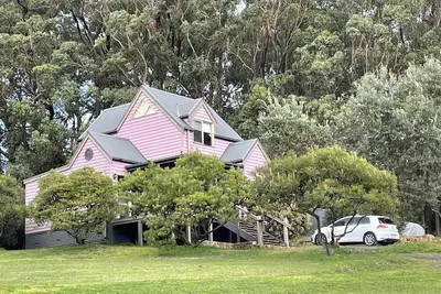 Image de HoddlesHideaway, farmstay40 acres de paix / vie privée