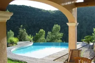 Image de Villa \"La Tamarine\" avec piscine, nature et calme absolu Ă 10 mns de la plage