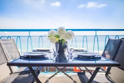 Image de Juan Les Pins, Vue Mer Imprenable, Parking Securise Cannes A 6kms