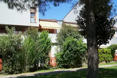 Image de Appartement San Vincenzo, mer et pinede