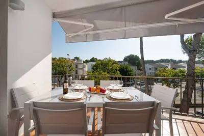 Image de La Encina - Apartment with terrace in Puerto de Alcúdia. Free WiFi