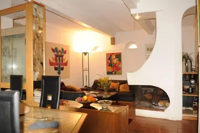 Image de maison de caractère au cœur du village