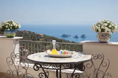 Image de Villa Aurora - sur la cĂ´te de Sorrento, avec vue sur la mer, piscine, jardin, parking, WiFi