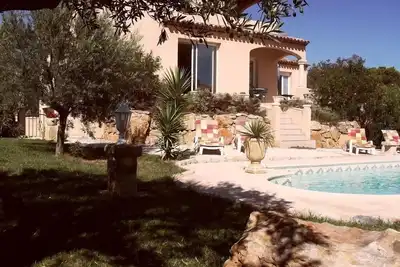 Image de Villa luxueuse sur golf avec piscine privée, terrasse, jardin, Wifi à  Béziers
