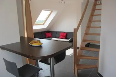 Image de Cosy appartement au dernier étage avec vue sur la mer depuis toutes les chambres, Internet