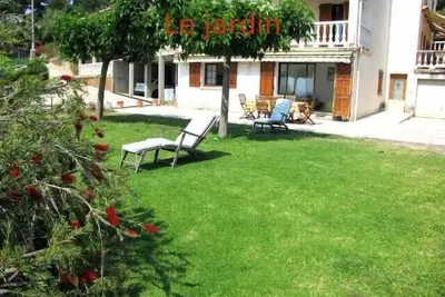 Image de Rez villa 6Ă 7 pers jardin, pelouse, barbecue et, vue sur le golfe du valinco!