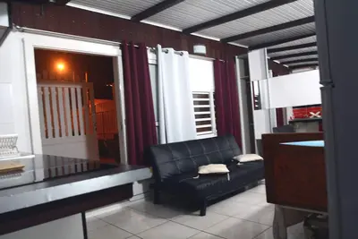 Beau studio sympa au centre de l’île
