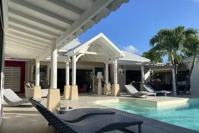 Image de UHAÏNA, Villa, Zen et atypique!