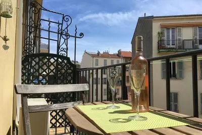 Image de Cosy Studio - very heart of Nice (with Ac and balcony)