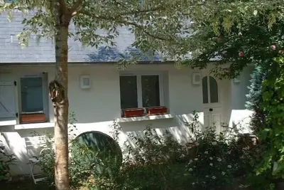 Image de Maison et jardin Ă Tours, au calme
