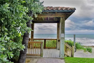 Image de Duplex Est: À Travers L'OCÉAN, Grande Baisse Hebdomadaire! Nouveau!