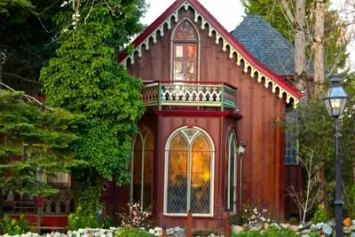 Luxueux chalet victorien dans la ville historique de Gold Country