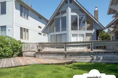 Image de Ocean Front: Anex: Maisons de vacances balnéaires gérées, gérées