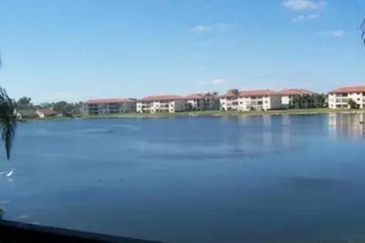 Image de Ft. Myers, vue sur le lac, 2br & 2ba, Best Beaches