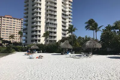 Image de Vue imprenable sur le golfe du Mexique, la baie d'Estero, les amoureux de Key Beach Club 304