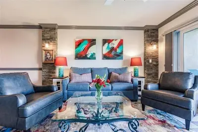 Image de Beautiful Condo in Paradise - La construction est sur la plage! Unité 303