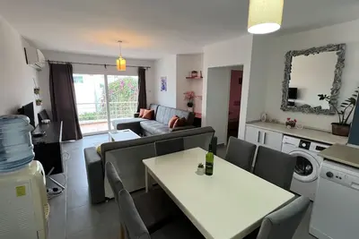 Image de Downtown Apt à Kyrenia: Central. Confortable. Rénové.