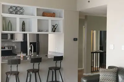 Image de Retraite paisible à quelques minutes du centre-ville d'Austin