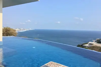 Image de Villa privée avec vue sur l'océan à Punta Diamante
