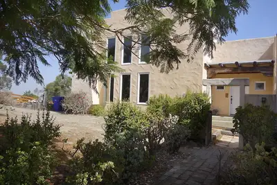 Image de Spectaculaire maison assez espagnole avec une vue magnifique sur la vallée!