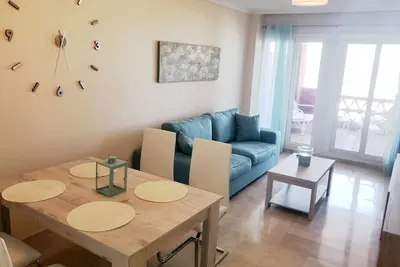 Image de Appartement vue sur mer Manilva Playa Spa Resort 2\/2, Wifi gratuit, parking gratuit