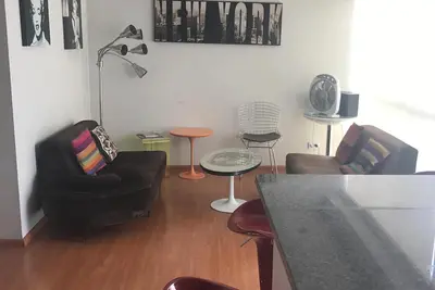 Image de 2 chambres \/ une salle de bain, Appartement Miraflores entièrement meublé