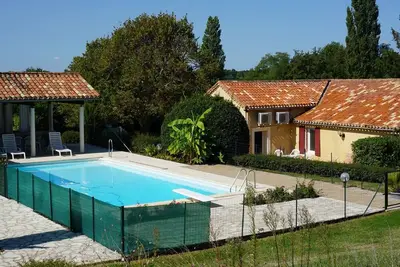 Image de la Bakénia, gîte « Nissou » avec grande piscine et clim