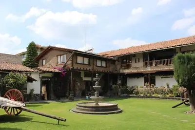 Image de Maison confortable et confortable du XVIIe siècle à 30 min. Toluca entièrement rénové