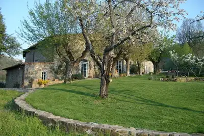 Image de Maison relaxante et élégante à seulement 30 minutes de Florence dans la région du Chianti