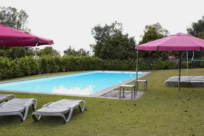 Image de Ferme privée avec piscine, salle de jeux et grand jardin