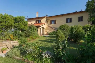 Image de Location Charmante maison de campagne dans les collines florentines Wifi gratuit