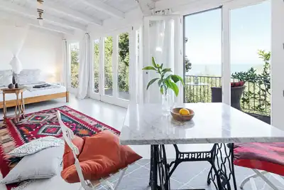Image de Casa Melagrana sur la colline au-dessus de la mer - \"Casott\"