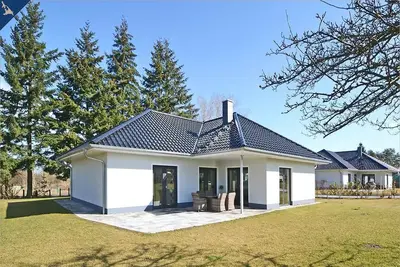 Image de La maison de parterre moderne et accueillante pour les chiens avec 125 m² de surface habitable, terrasse et
