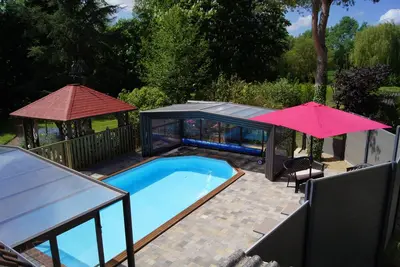 Image de Gîte de charme 6\/7 personnes avec accés à une piscine chauffée et couverte