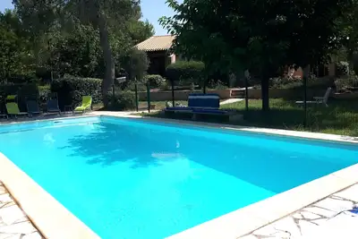 Image de Superbe Villa provençale située à 15 mn de la mer et 30 mn de Saint Tropez