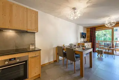 Image de Lcz - Luxueux T2 au pied des pistes, 5*