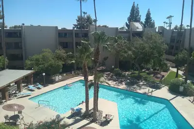 Image de Escapade dans la vieille ville de Scottsdale - Vue spectaculaire sur la piscine
