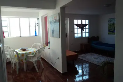 Image de Jolie terrasse appartement pour 3 personnes